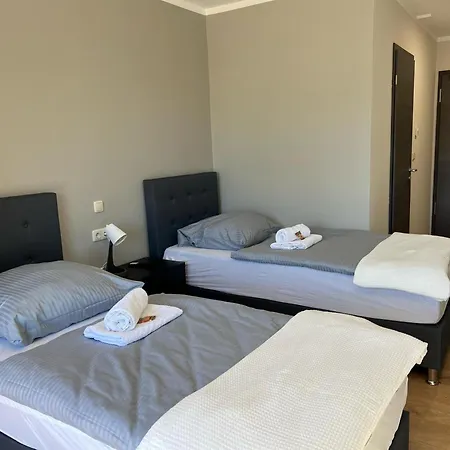 Pension Lara-2