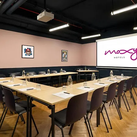 Moxy Paris La Villette-3