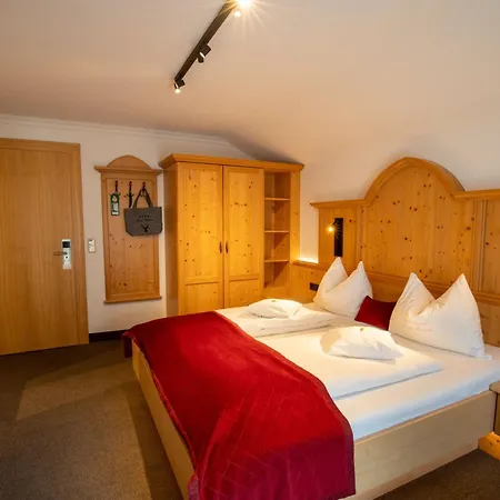 Hotel Garni Monte Bianco-2