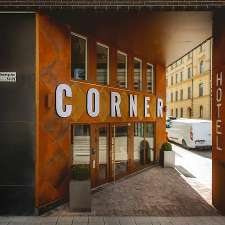 Corner Hotel-2