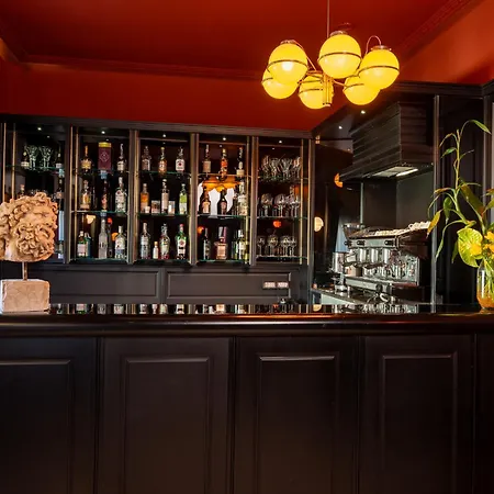 Boutique Hotel Metro 900-3