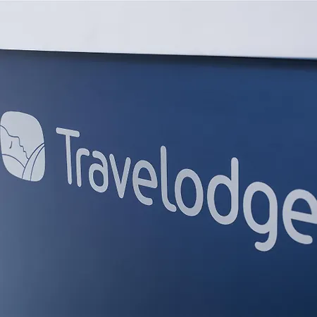 Travelodge London Battersea Hotel-2