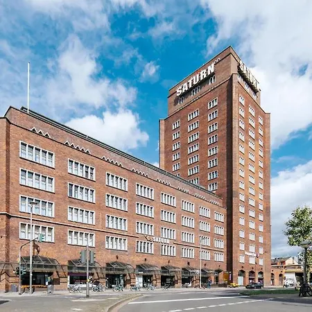 Premier Inn Köln City Mediapark-3