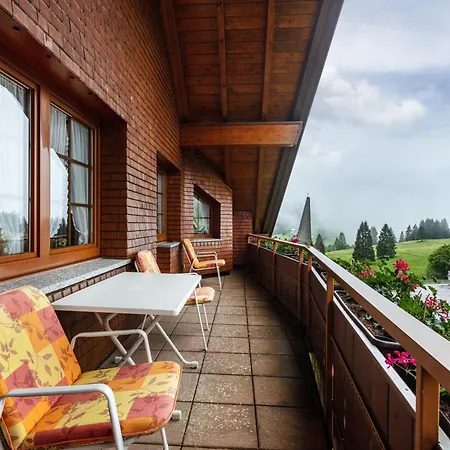 Cafe-Restaurant-Gästehaus Waldvogel-3