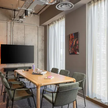 Moxy Dublin Docklands-3