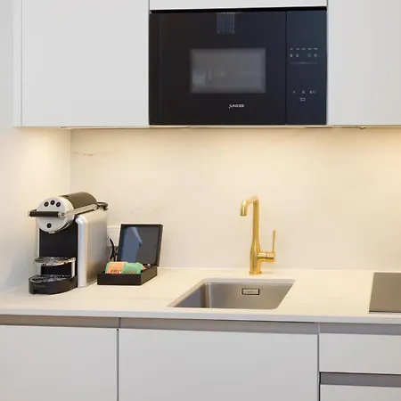 Rafael Kaiser - Signature Apartments City Centre-3