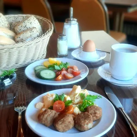 Central-Hotel Tegel-2