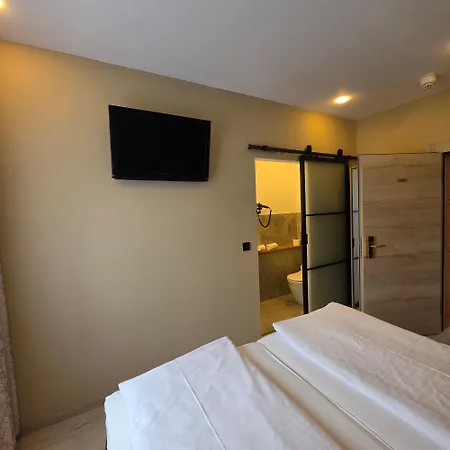Hotel Rothenburger Hof-2