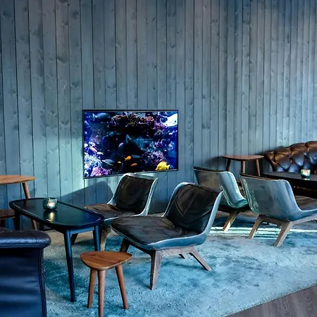 Motel One Hamburg-Alster-2