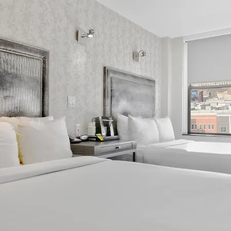 Times Square West Hotel, BW Signature Collection-3