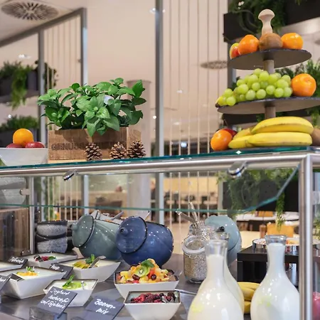 Holiday Inn - The Niu, Amity Potsdam By Ihg-2