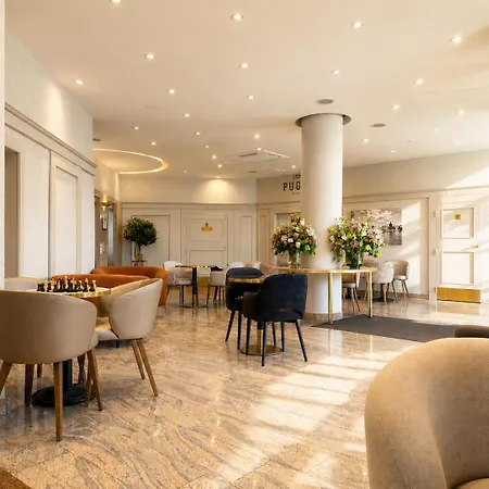 Plaza Boutique Hotel - Czech Leading Hotels-3