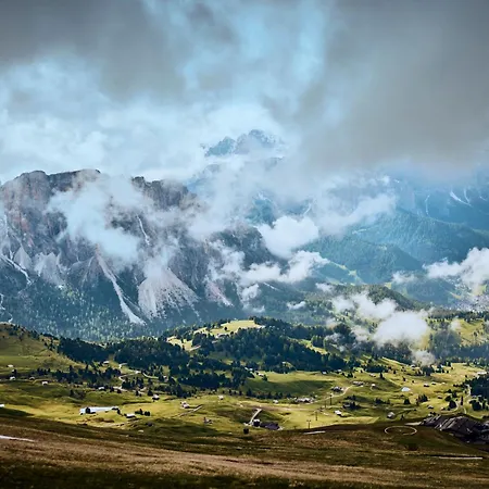 Como Alpina Dolomites-2