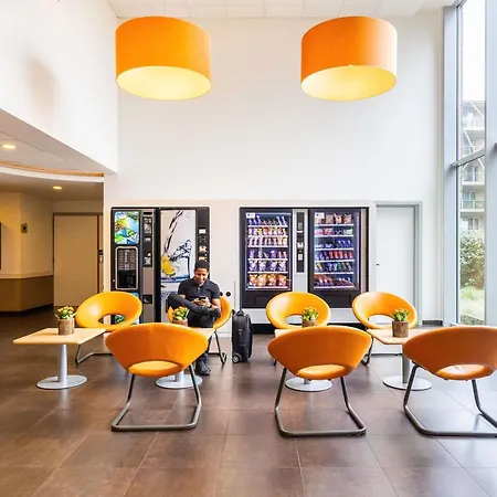 Ibis Budget Brugge Centrum Station-2