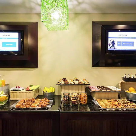 Novotel Deira Creekside Dubai-3