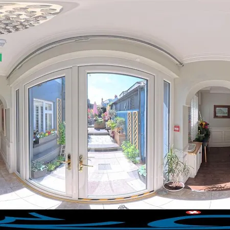 Avoca House-2