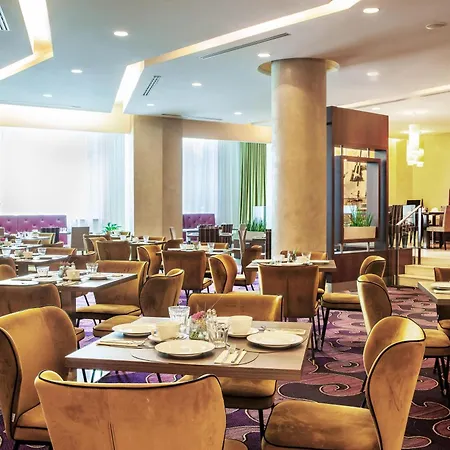 Doubletree By Hilton Bratislava-3
