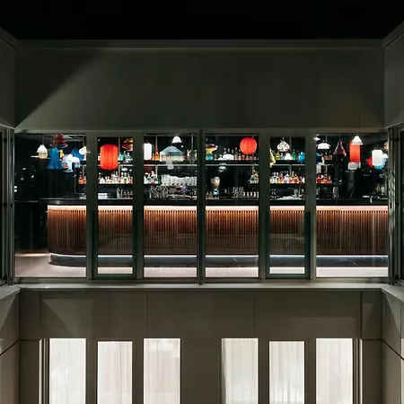 Ruby Claire Hotel Geneva By Ihg-3