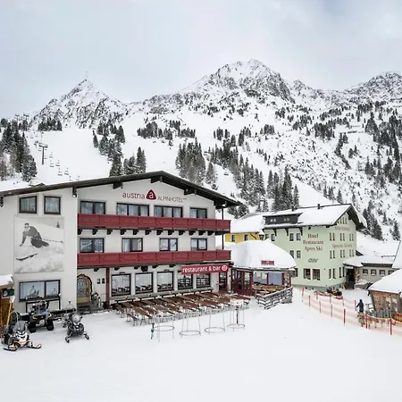Austria Alpinhotel Ski IN Ski OUT an der Edelweissbahn-3