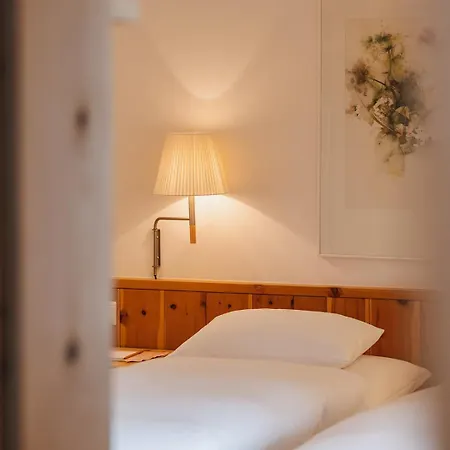Hotel Aurora-2