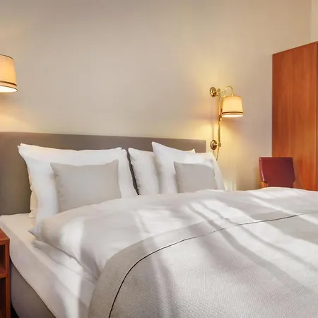 Hotel Kronprinz Hamburg Hauptbahnhof-2