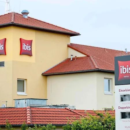 ibis Hotel Köln Airport-3