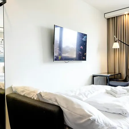 Motel One Hamburg-Altona-2