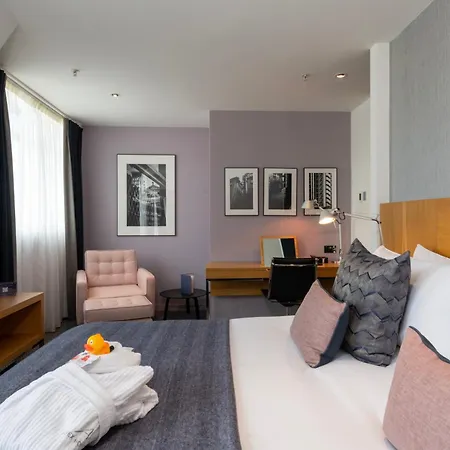 Apex City Of London Hotel-3