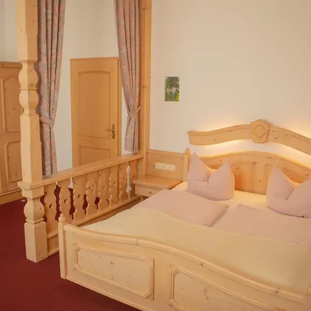 Pension Haus Marga-3