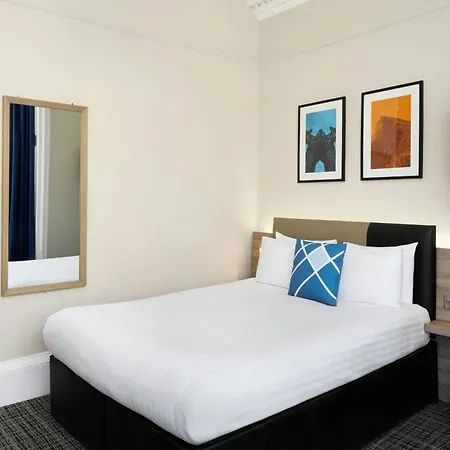 Four Points Flex By Sheraton Edinburgh-3