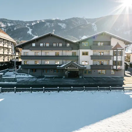 Hotel Tannenhof-3