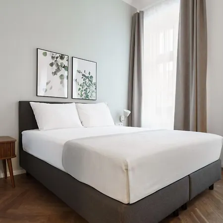 Limehome Prague Muza-2