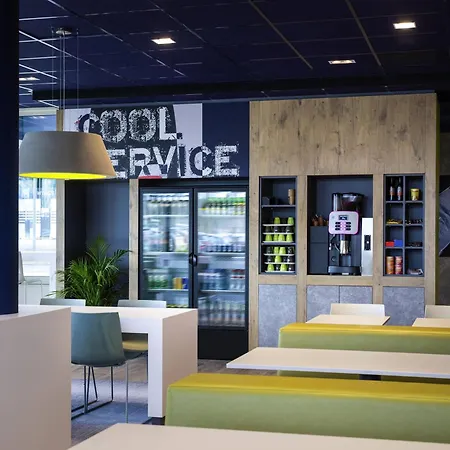 Ibis Budget Rotterdam The Hague Airport-2