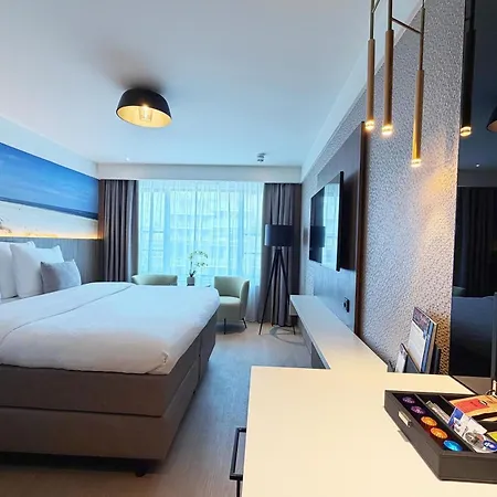TRYP Badhotel The Hague Scheveningen BRAND NEW-3