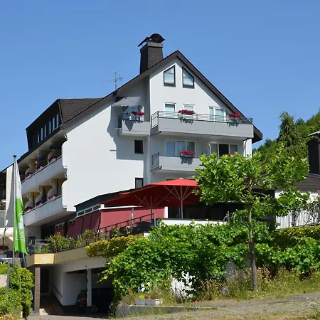 Flair Hotel am Rosenhügel - Garni-3