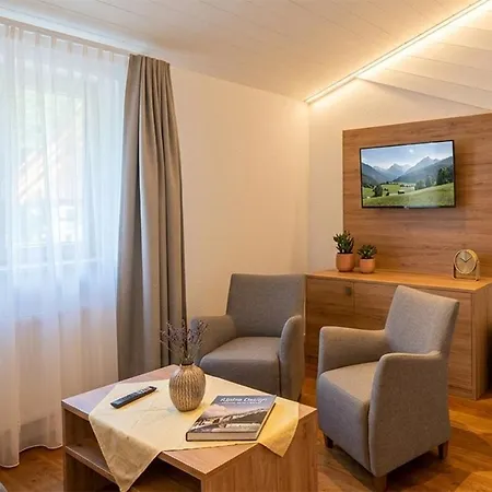 Hotel Anneliese-3