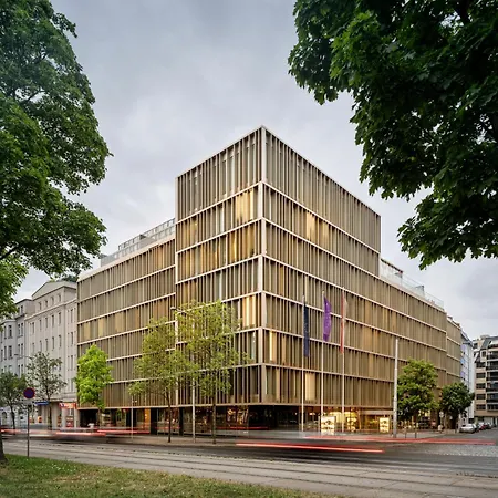 Crowne Plaza Vienna By Ihg-2