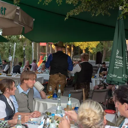 Hotel-Restaurant Dechbettener Hof-2