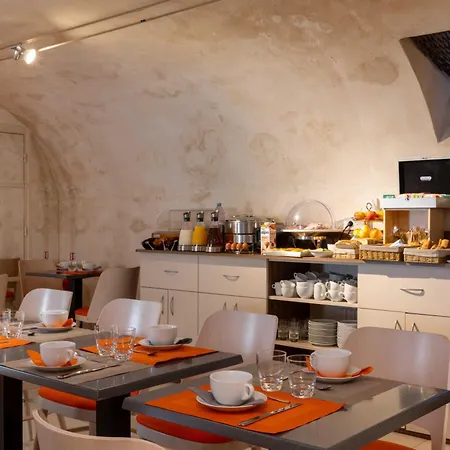 Hotel Le Relais Saint Charles-2