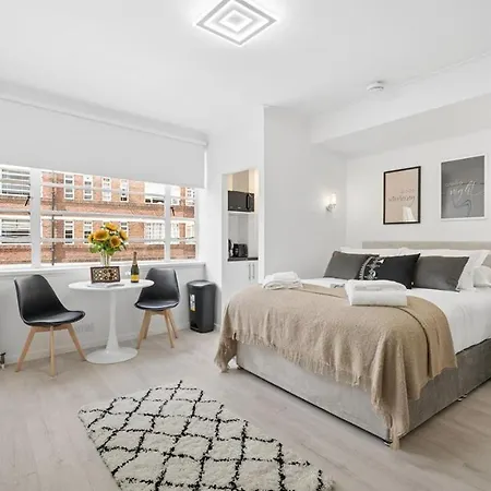 Nell Gwynn Chelsea Accommodation-2