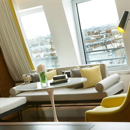 Renaissance Paris Republique Hotel & Spa-3