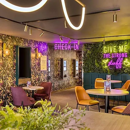 Premier Inn London Hampstead-3