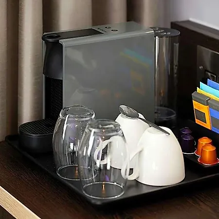 Premier Inn London Hackney-3
