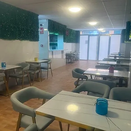 Limin Hostel Capsules-3
