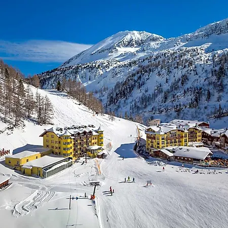 Hotel Almschlössl&Schrotteralm-2