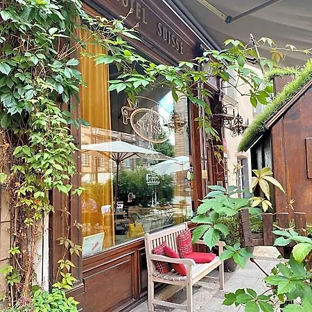 Hotel Suisse-2