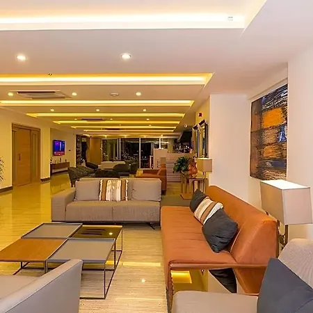 38 Hotel-2