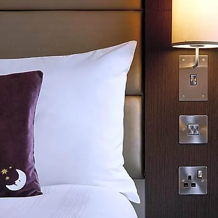 Premier Inn London Greenwich-2