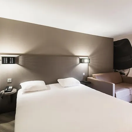 Ibis Styles Nice Vieux Port-3