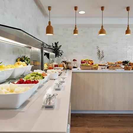Hotel Malaga Alameda Centro, Affiliated By Melia-3